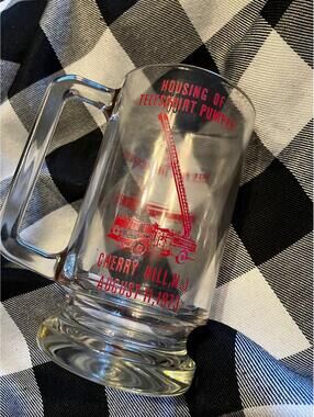 Vintage 1973 housing of telesquirt pumper collectible glass